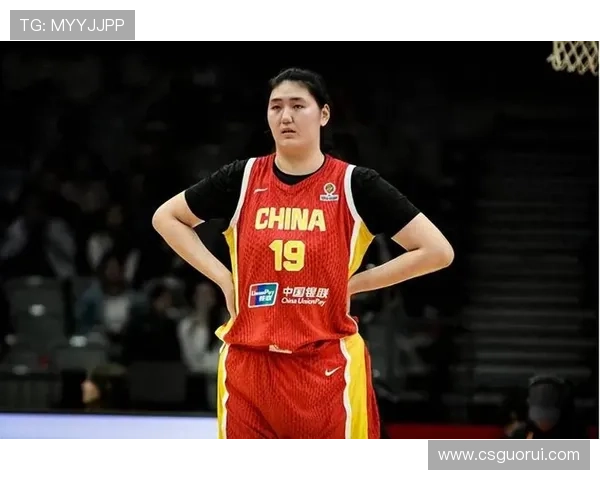 女篮负北体大张子宇12分赛场